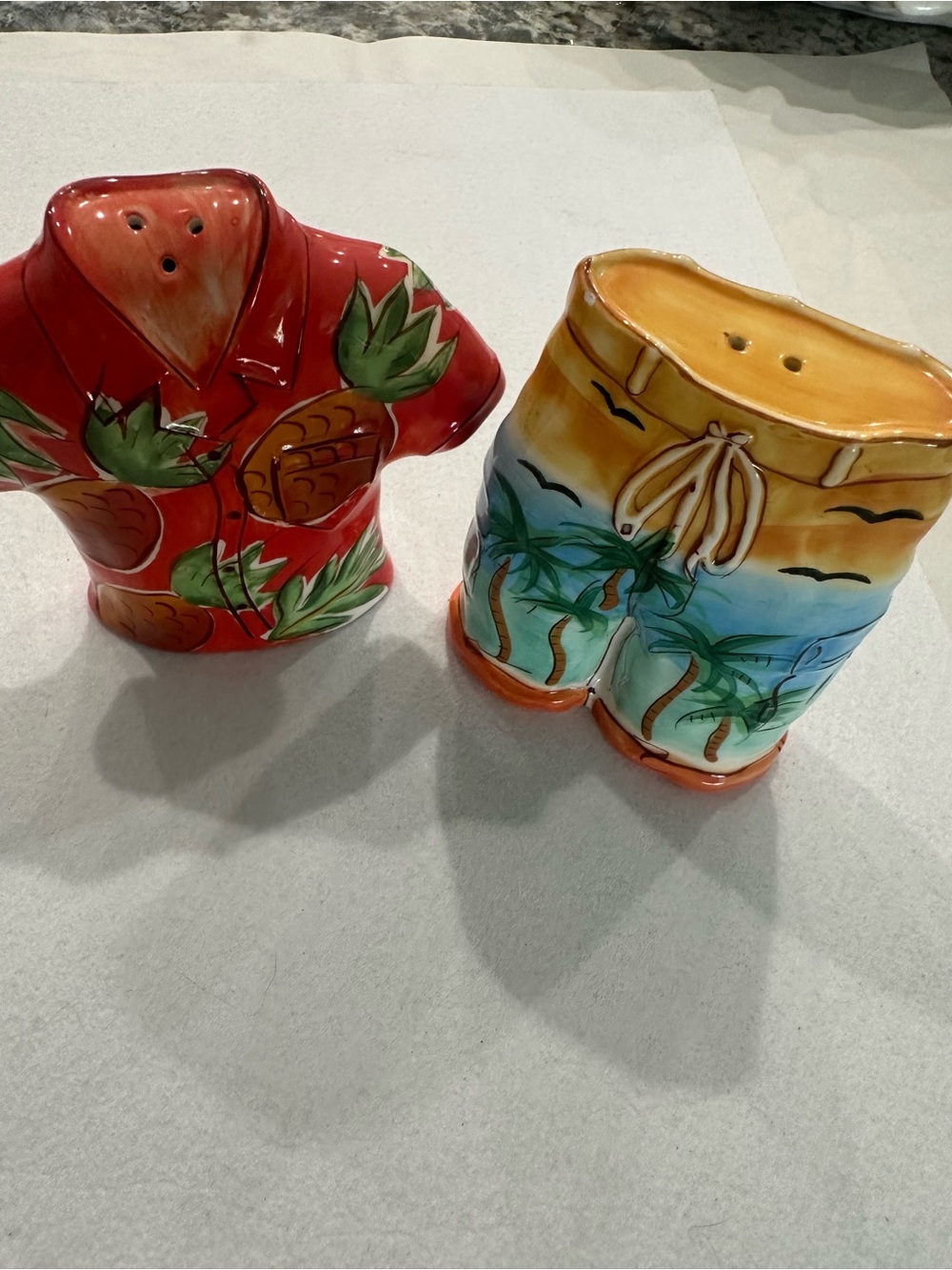 Tropical Ceramic Shirt & Shorts Salt and Pepper Shaker Set - Red & Multicolor